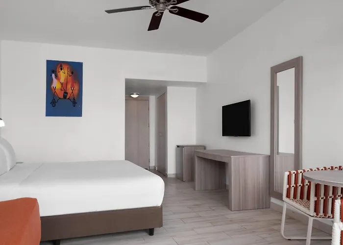 Grand Decameron Cornwall Beach, A Trademark Resort Montego Bay
