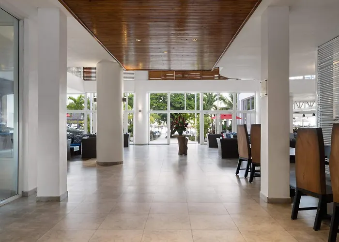 Resort Grand Decameron Cornwall Beach, A Trademark All-Inclusive Resort Montego Bay