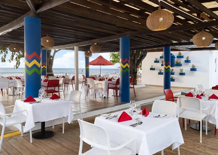 Grand Decameron Cornwall Beach, A Trademark Resort Montego Bay