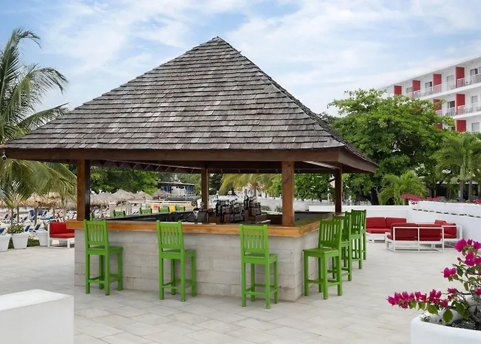 Grand Decameron Cornwall Beach, A Trademark Montego Bay