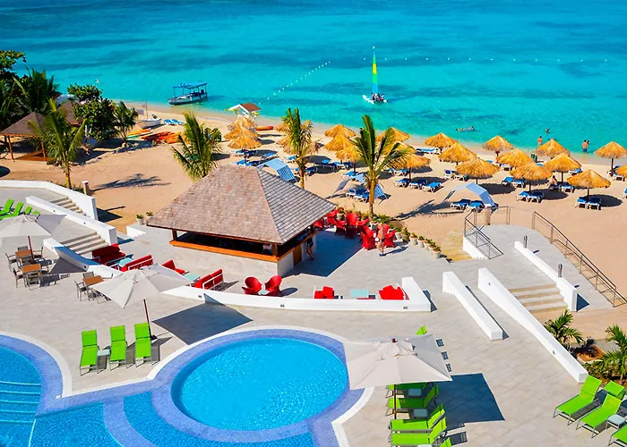 Grand Decameron Cornwall Beach, A Trademark All-Inclusive Resort Resort 4*