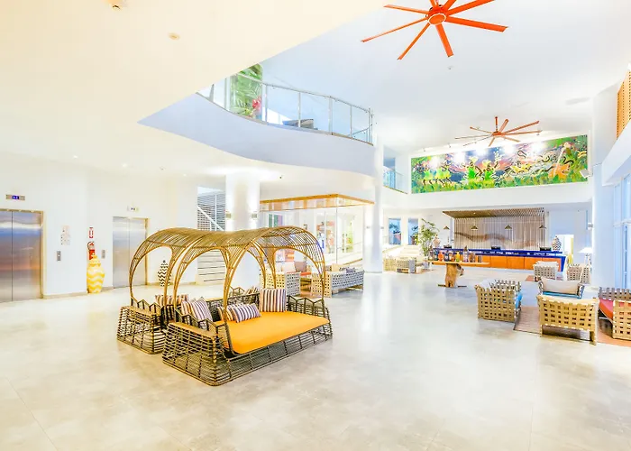 Resort Grand Decameron Cornwall Beach, A Trademark All-Inclusive Resort Montego Bay