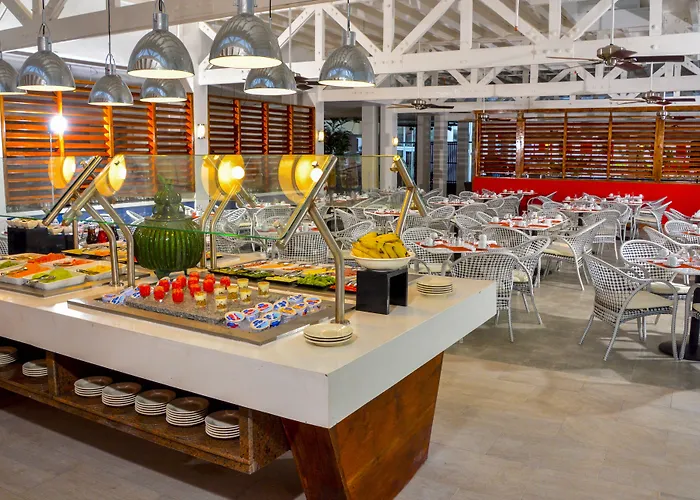 Resort Grand Decameron Cornwall Beach, A Trademark All-Inclusive Resort Montego Bay