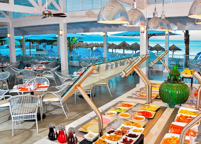 Grand Decameron Cornwall Beach, A Trademark All-Inclusive Resort