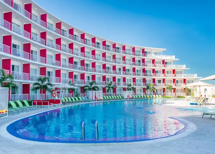 Grand Decameron Cornwall Beach, A Trademark All-Inclusive Resort Resort 4*