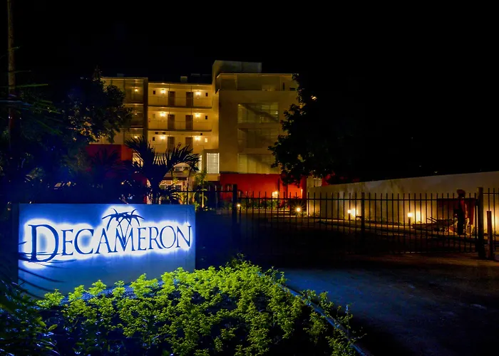 Resort Grand Decameron Cornwall Beach, A Trademark All-Inclusive Resort 4*