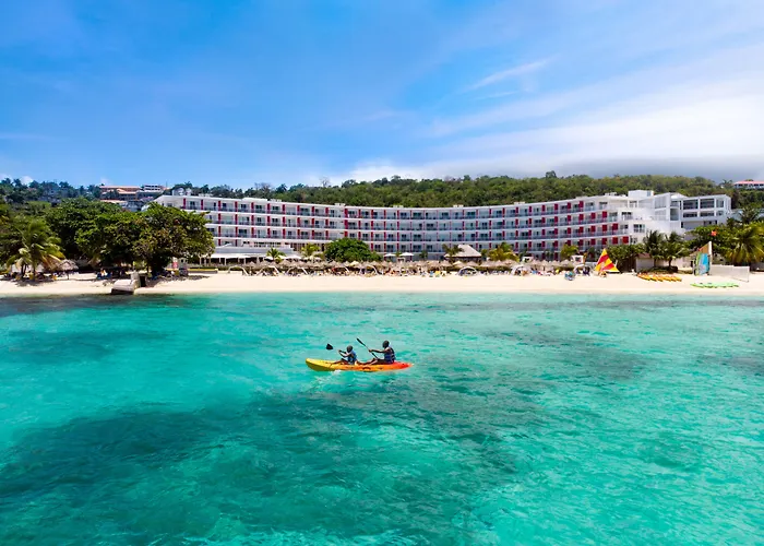 Grand Decameron Cornwall Beach, A Trademark All-Inclusive Resort 4* Montego Bay